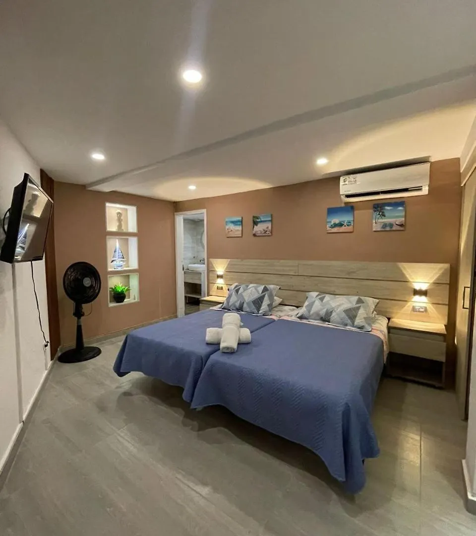 Apartamentos Top Hansa Alfrente De La Playa San Andres  Colombia